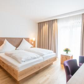 Hotel & Gasthaus Löwen，位于瓦尔德基尔希的酒店