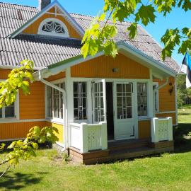 Leesi Külalistemaja，位于Leesi的酒店