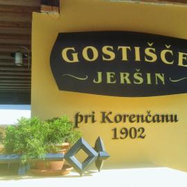 Guesthouse Jersin，位于洛加泰茨的酒店