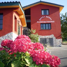 Aldea del Trasgu，位于Cuerres的酒店
