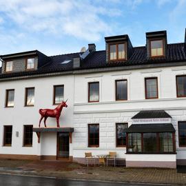 Hotel-Restaurant Rotes Einhorn Düren *** Superior,位于都伦-埃菲尔的酒店