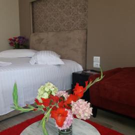 Hotel Erandi，位于Rinas的酒店
