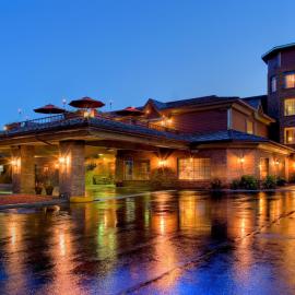 Grand Gateway Hotel，位于拉皮德城的酒店