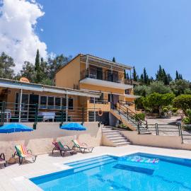 Ipsos Pool Apartments, Elena & Maria by Konnect，位于阿普索斯的酒店