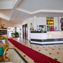 Hotel Onix，位于兰卡的酒店