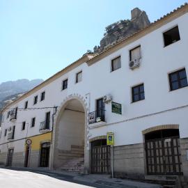 Apartamentos San Pedro，位于卡索拉的酒店