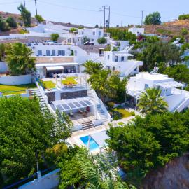 Alexandros Village，位于阿达玛斯的酒店