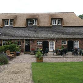 Pension De Hoestinkhof，位于马尔克洛的酒店