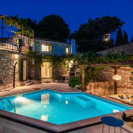 Humac Villa Vero Apartments，位于Donji Humac的酒店