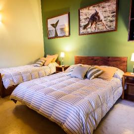 La Tosca Hostel，位于玛德琳港的酒店