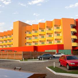 Flamboyant Suite Hotel，位于波多韦柳的酒店