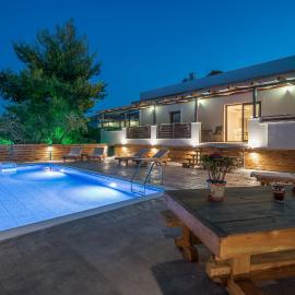 Natura Verde Villas，位于Fiolítis的酒店