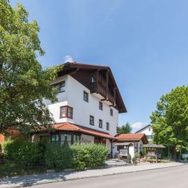 Hotel Hachinger Hof，位于奥贝拉欣格的酒店
