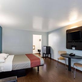 Motel 6 University Missoula,位于米苏拉的酒店