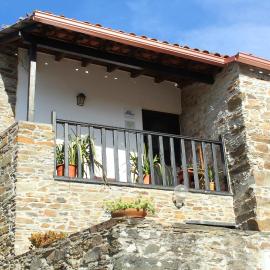 Casas de Pedra，位于新普罗恩萨的酒店