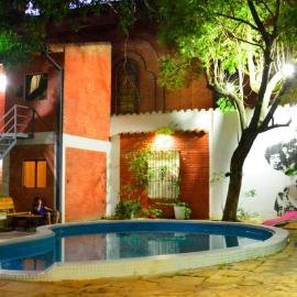 Hotel El Viajero Asuncion，位于亚松森的酒店