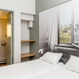 B&B HOTEL Bordeaux Mérignac Hôtel de Ville，位于梅里尼亚克的酒店