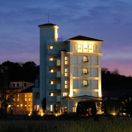 Bishoku no Kakurega Provence，位于志摩市的酒店
