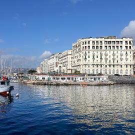 Eurostars Hotel Excelsior,位于那不勒斯的酒店