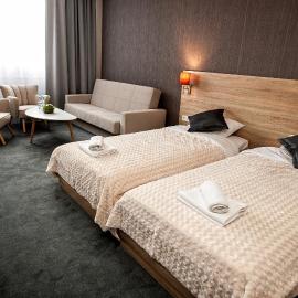 Elba Hotel，位于奥斯特罗文卡的酒店