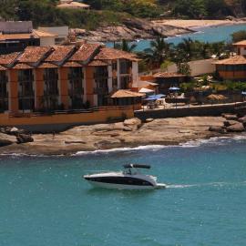 Hotel Pontal das Rochas,位于伊利利的酒店