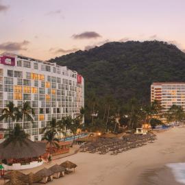 Hyatt Ziva Puerto Vallarta - All Inclusive，位于巴亚尔塔港的酒店