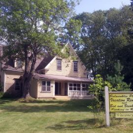 Bulwinkles Place B&B，位于苏里斯的酒店