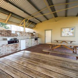 Fossickers Tourist Park，位于Nundle的酒店