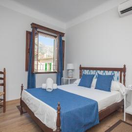 Hotel El Guía，位于索列尔的酒店