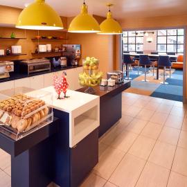 LivINN Hotel Minneapolis South / Burnsville，位于伯恩斯维尔的酒店