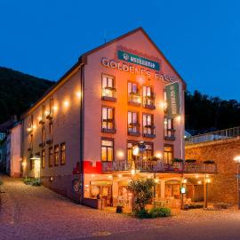 Hotel Goldenes Fass，位于Freudenberg am Main的酒店