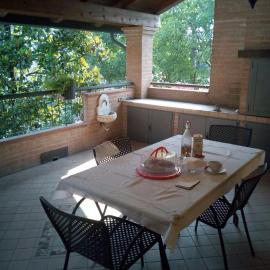 B&B Dai Nonni，位于科马基奥的酒店