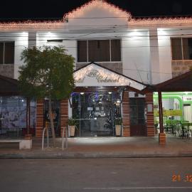 Hotel Arauca Colonial,位于阿劳卡的酒店