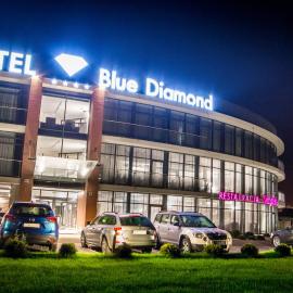 Blue Diamond Hotel Active SPA，位于热舒夫的酒店