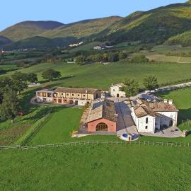 Agriturismo Casale Montebello，位于Monteleone di Spoleto的酒店