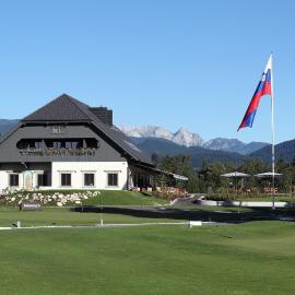 King's and Lake's House Golf Course Royal Bled，位于布莱德的酒店