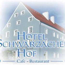 Schwarzacher Hof in Niederbayern，位于施瓦尔察赫的酒店