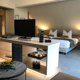 Romantisches Hotel Menzhausen，位于乌斯拉尔的酒店