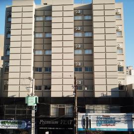 Hotel Premium Flat Ourinhos,位于欧里尼奥斯的酒店