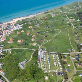 Lønstrup Camping Cottages & Rooms，位于伦斯楚普的酒店