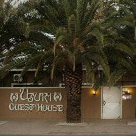 Uzuri Guesthouse CC，位于温特和克的酒店