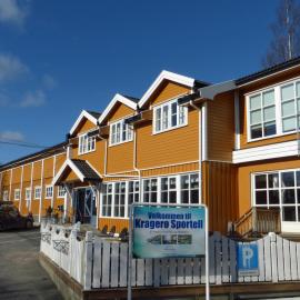 Kragerø Sportell & Apartments，位于克拉格勒的酒店