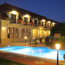 Bajor Panzió Bük-Bükfürdő, Adults Friendly 12 Plus，位于比克的酒店
