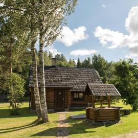 Pinnamäe Holiday House，位于Partsi的酒店