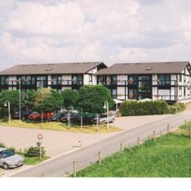 Hotel Abendroth，位于开姆尼茨的酒店