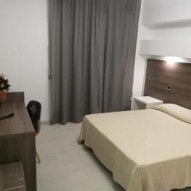 Hotel Miramare，位于奇尔奥马里纳的酒店