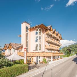 Hotel Dolomiti，位于维塔罗的酒店