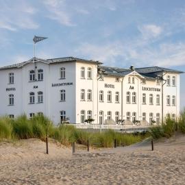 Hotel Am Leuchtturm，位于瓦尔内明德的酒店