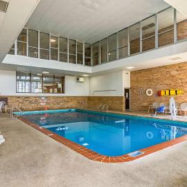 Motel 6-Grand Rapids, MI - Northeast,位于大急流城的酒店