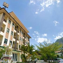 T.P. Place Hotel，位于攀牙的酒店
